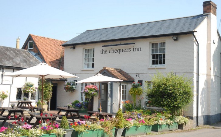 Little Gems Country Dining -The Chequers Inn